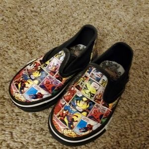 Euc marvel comics slip on shoe